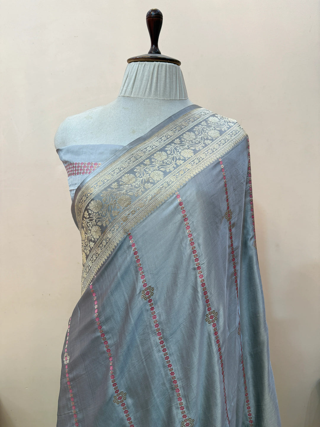 Grey Pure Mashru Silk Handloom Banarasi Saree