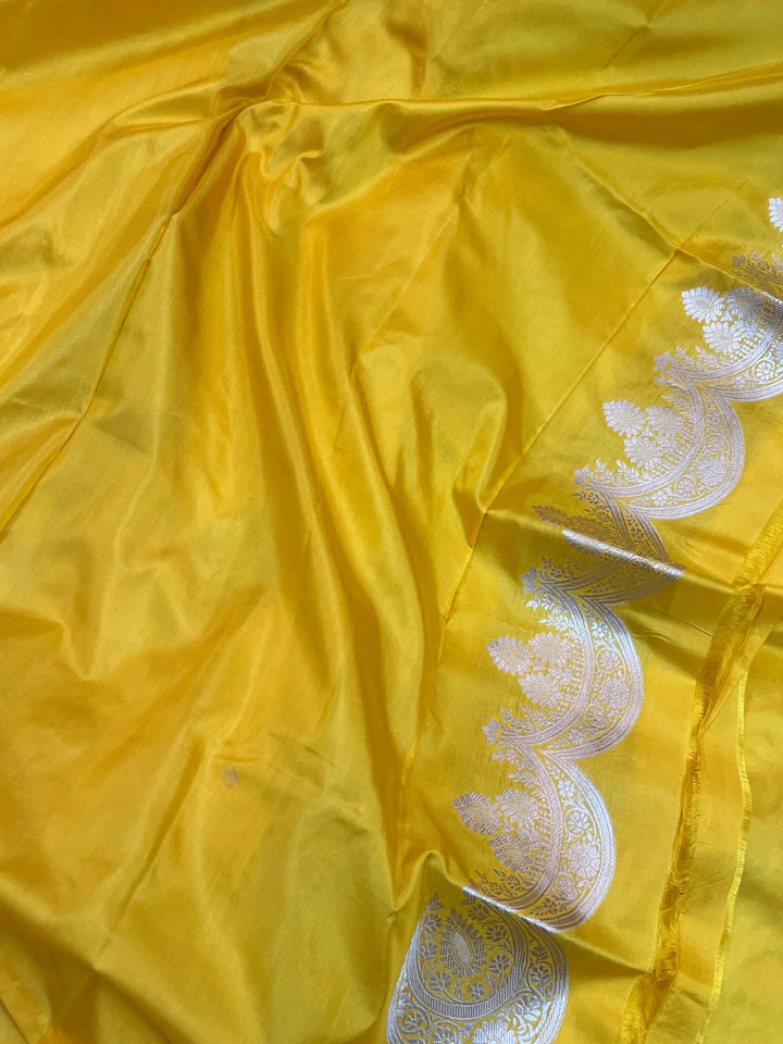 Yellow Pure Katan Silk Handloom Banarasi Saree