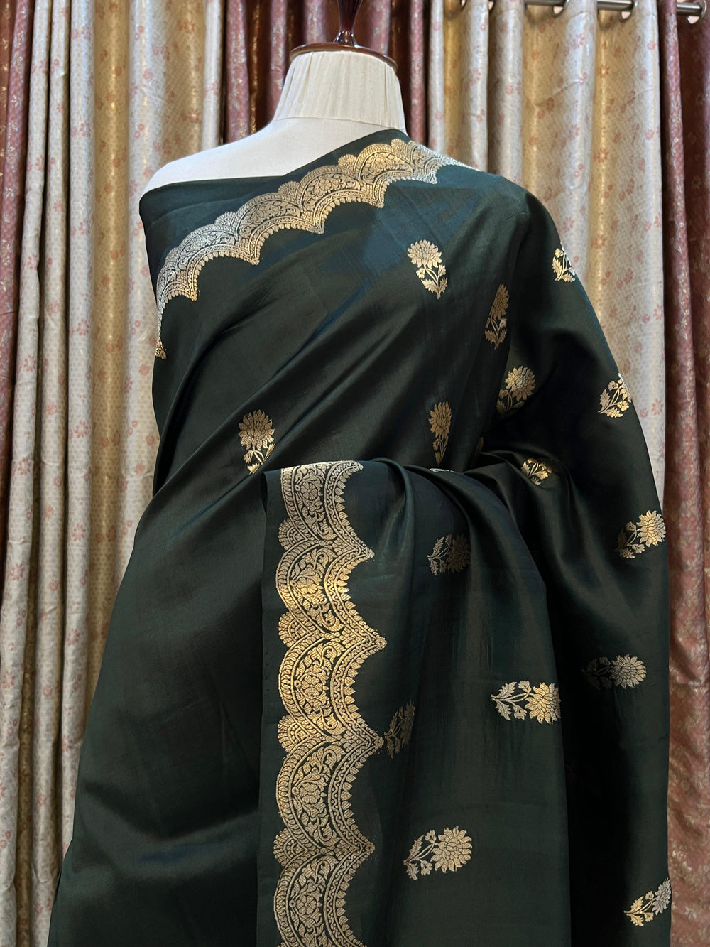 pure silk handloom Banarasi saree with intricate Kadhwa butis
