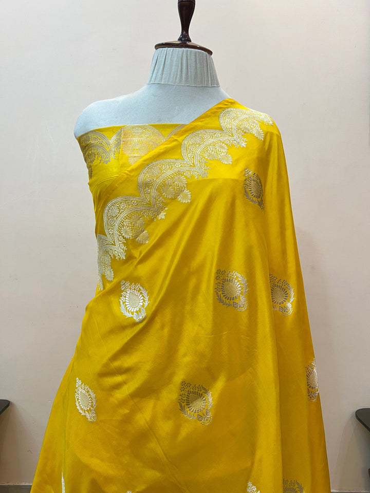 Yellow Pure Katan Silk Handloom Banarasi Saree