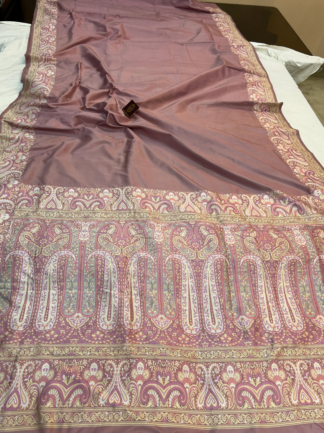 Pastel Onion Pure Katan Silk Handloom Banarasi Saree