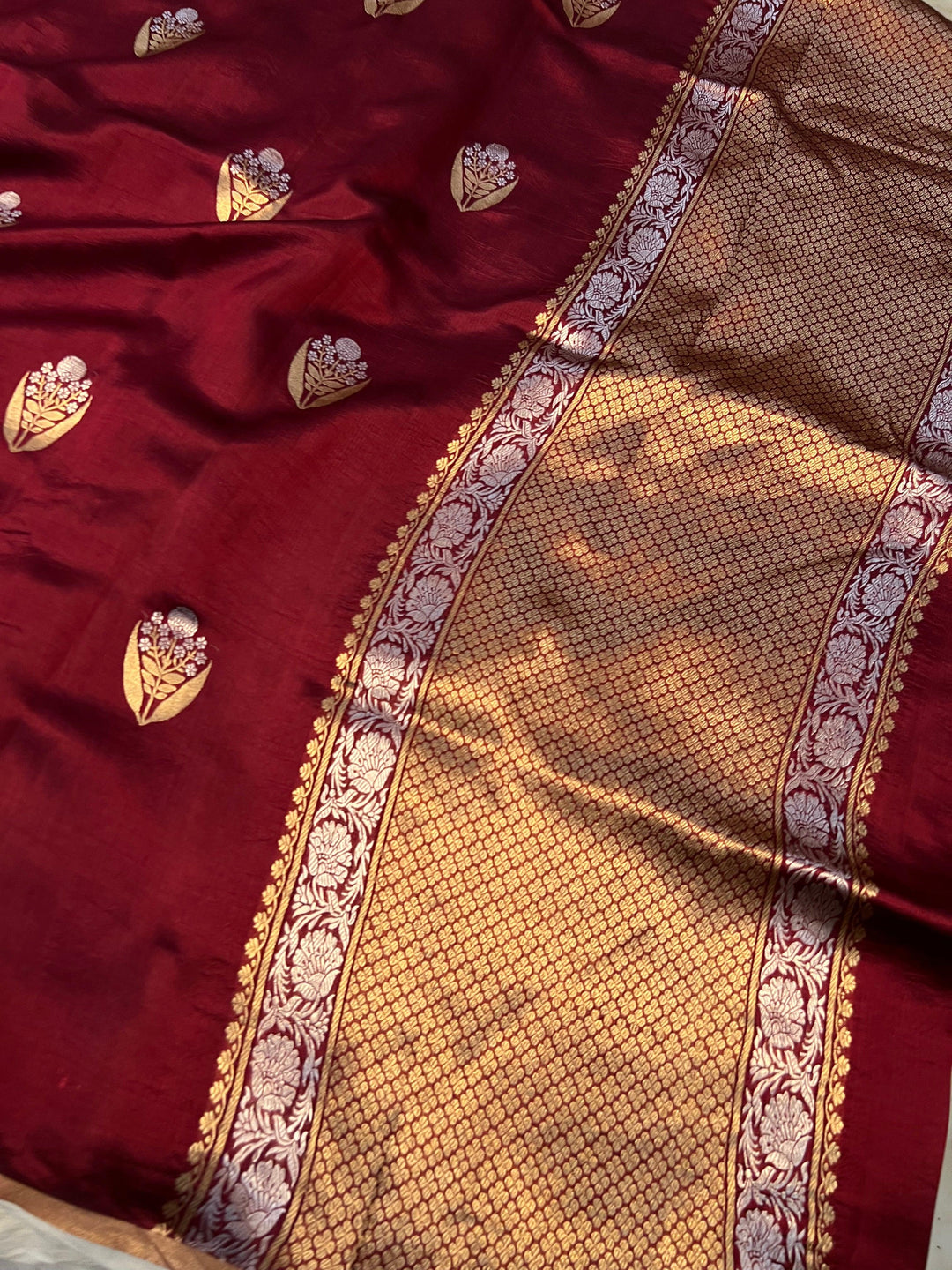 Pure silk handloom Banarasi saree with Kadhwa Sona Rupa motifs and borderless design.