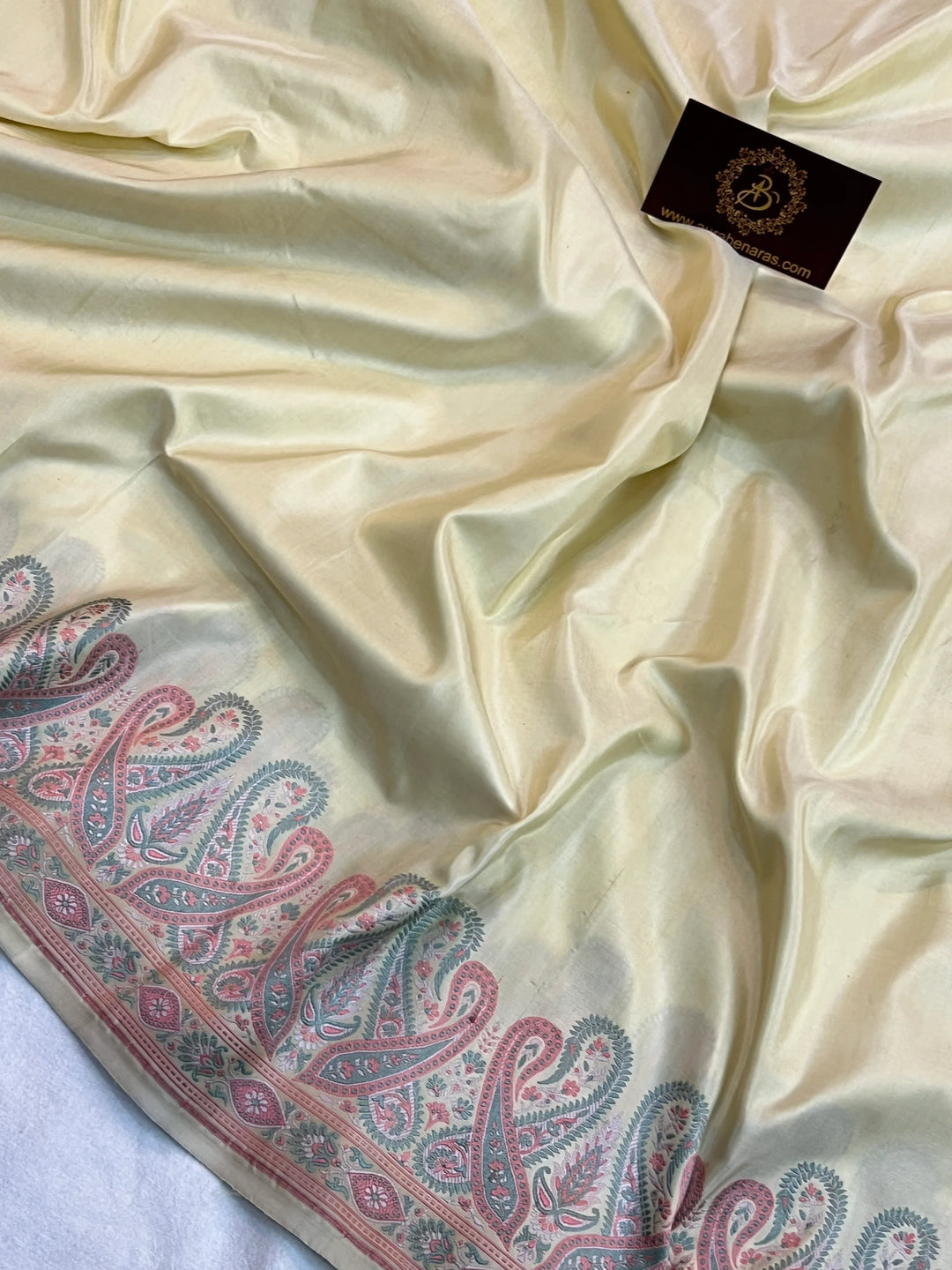 Cream Pure Katan Silk Handloom Banarasi Saree