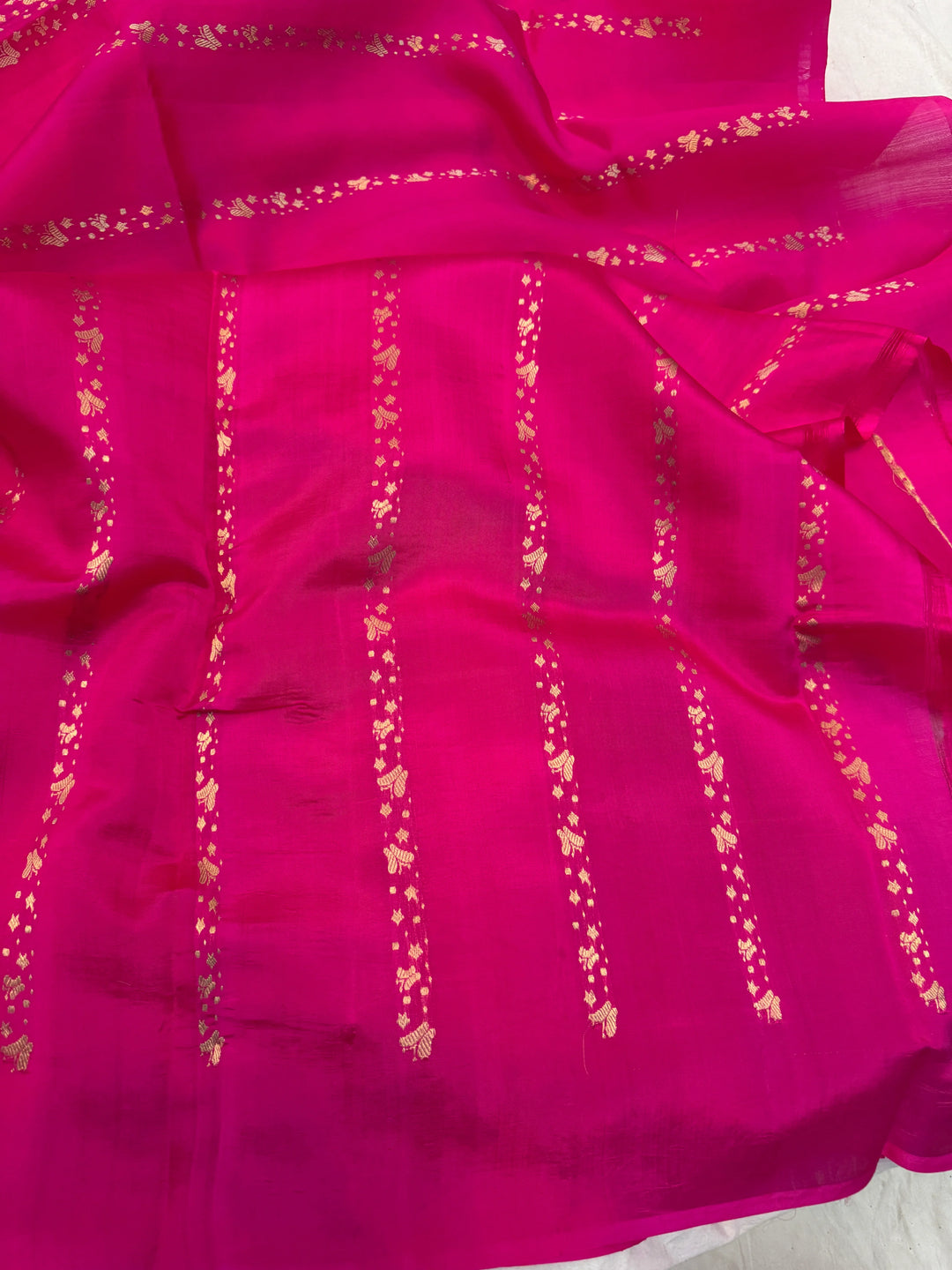 Rani Pink Pure Silk Handloom Banarasi Saree