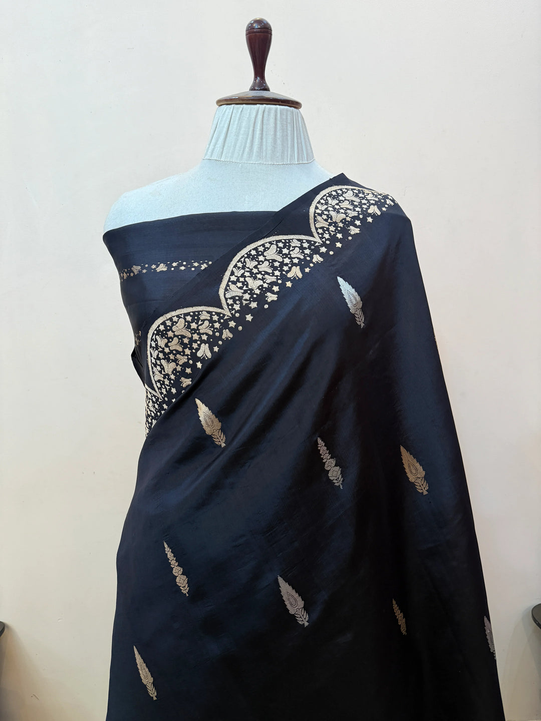 Black Pure Silk Handloom Banarasi Saree