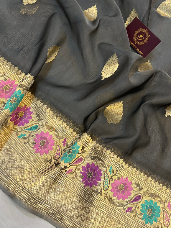 Dark Grey Banarasi Handloom Kora Silk Saree - Aura Benaras