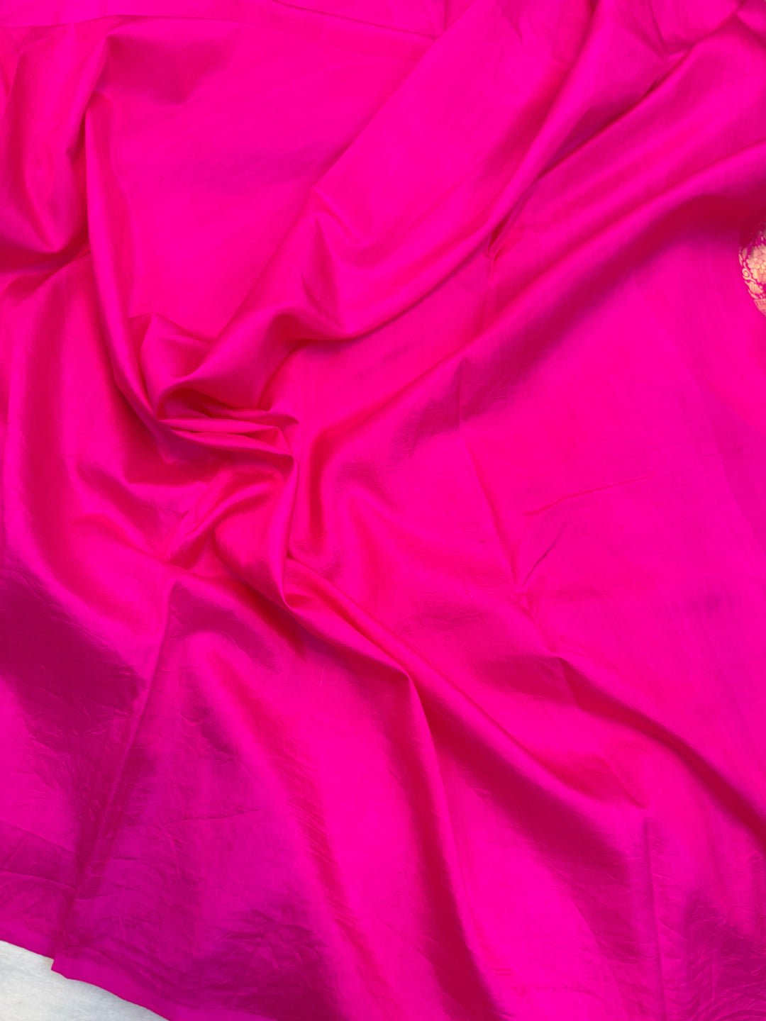 Rani Pink Pure Katan silk Handloom Banarasi Saree