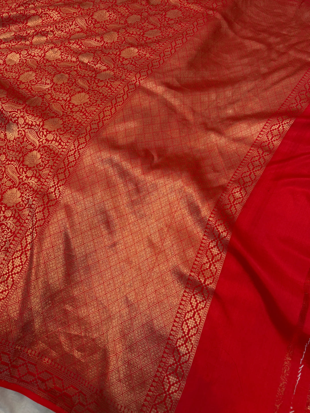 Red Pure Katan silk Handloom Banarasi Saree