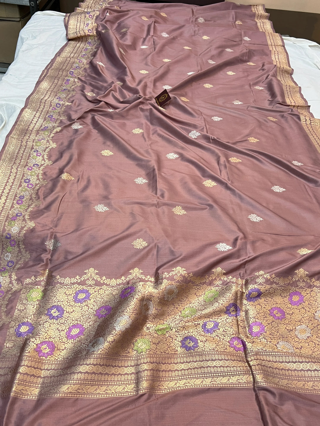 Onion Pure Katan Silk Handloom Banarasi Saree