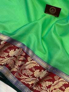 Green Banarasi Handloom Kora Silk Saree - Aura Benaras