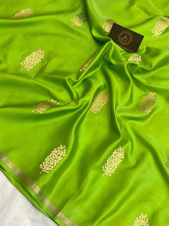 Parrot Green Pure Banarasi Handloom Mashru Silk Saree