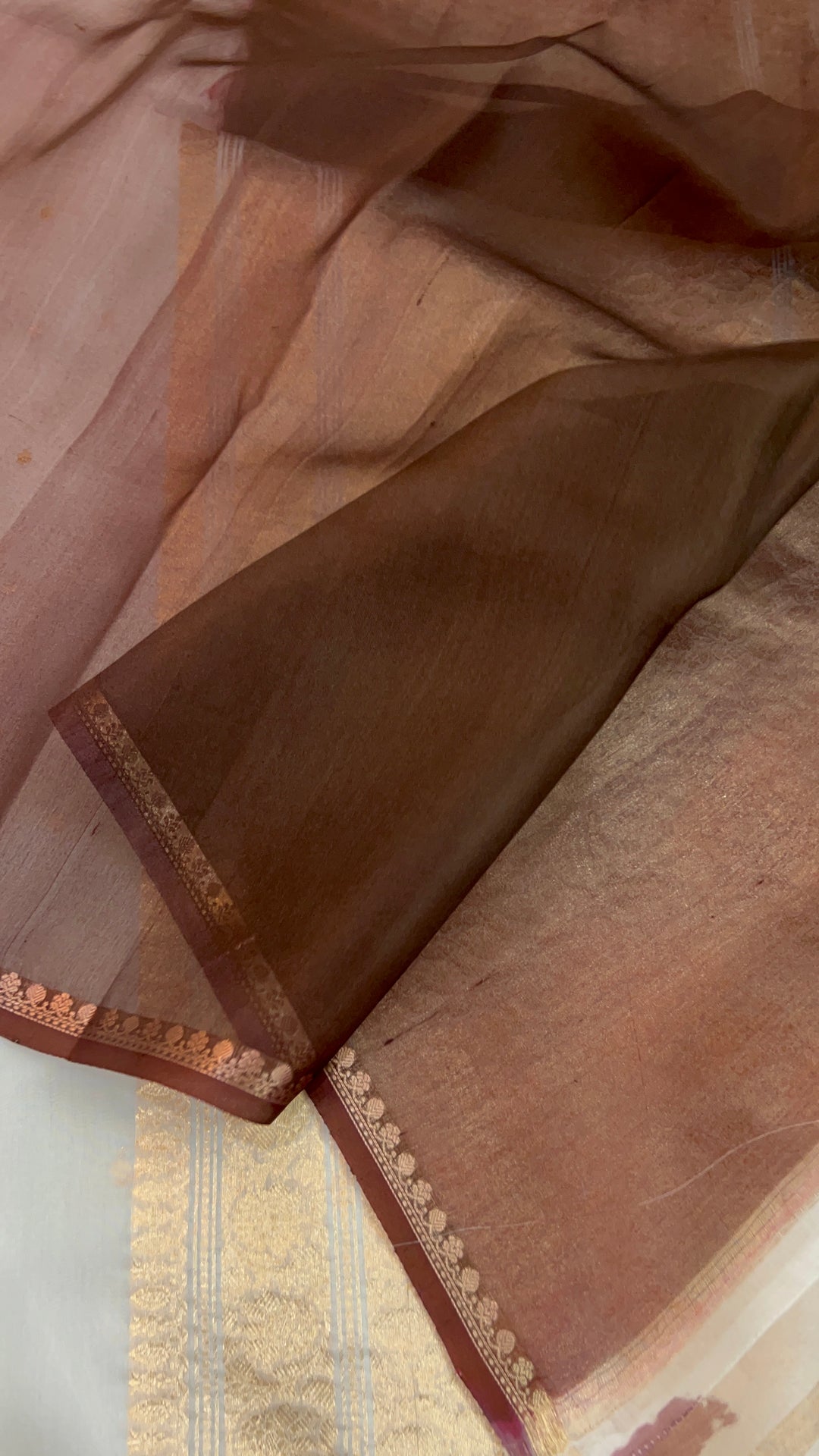 Off White Pure Kora Silk Handloom Banarasi Saree