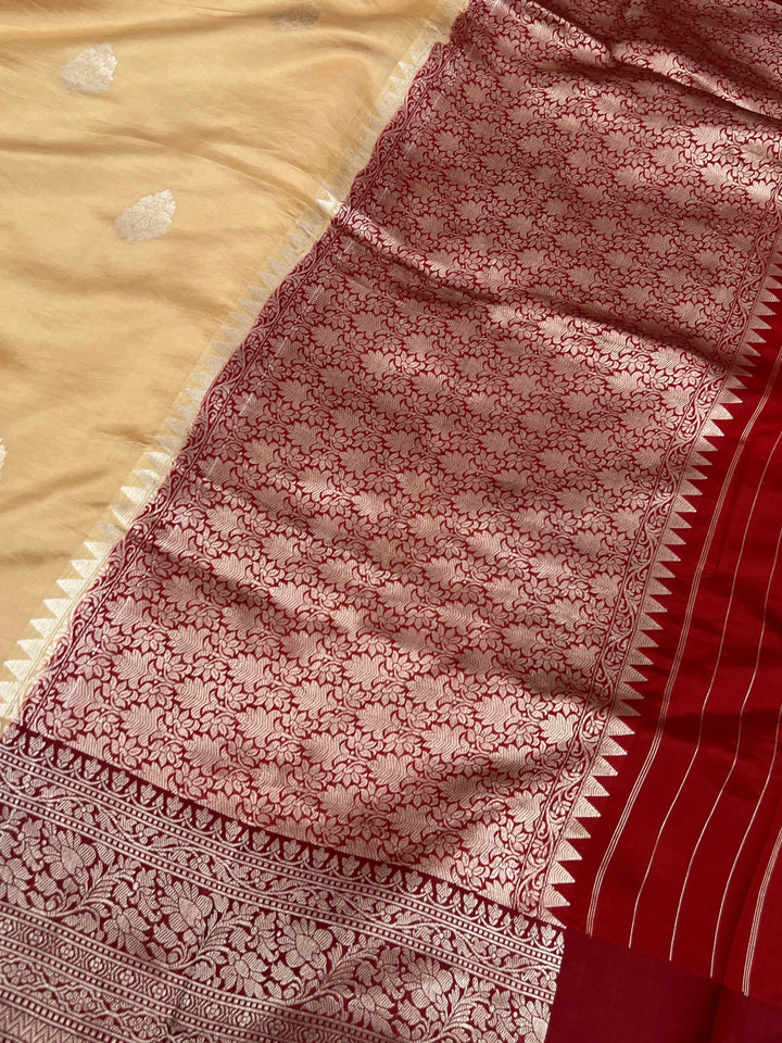 Cream Pure Silk Handloom Banarasi Saree