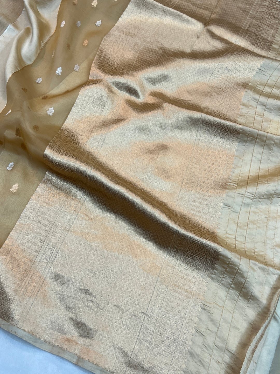 Beige Pure Silk Handloom Banarasi Saree