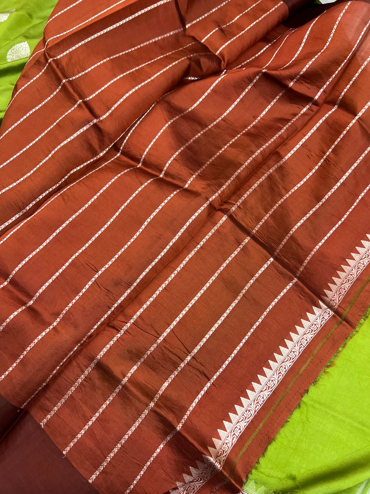 Mehndi Green Pure Silk Handloom Banarasi Saree