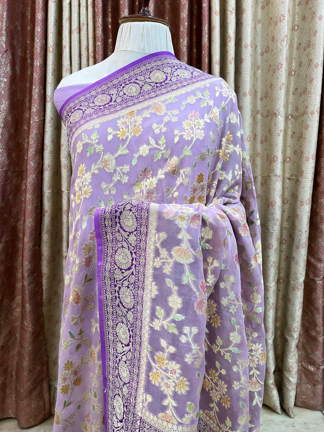 Lavender Rangkaat Banarasi Khaddi Georgette Saree - Aura Benaras