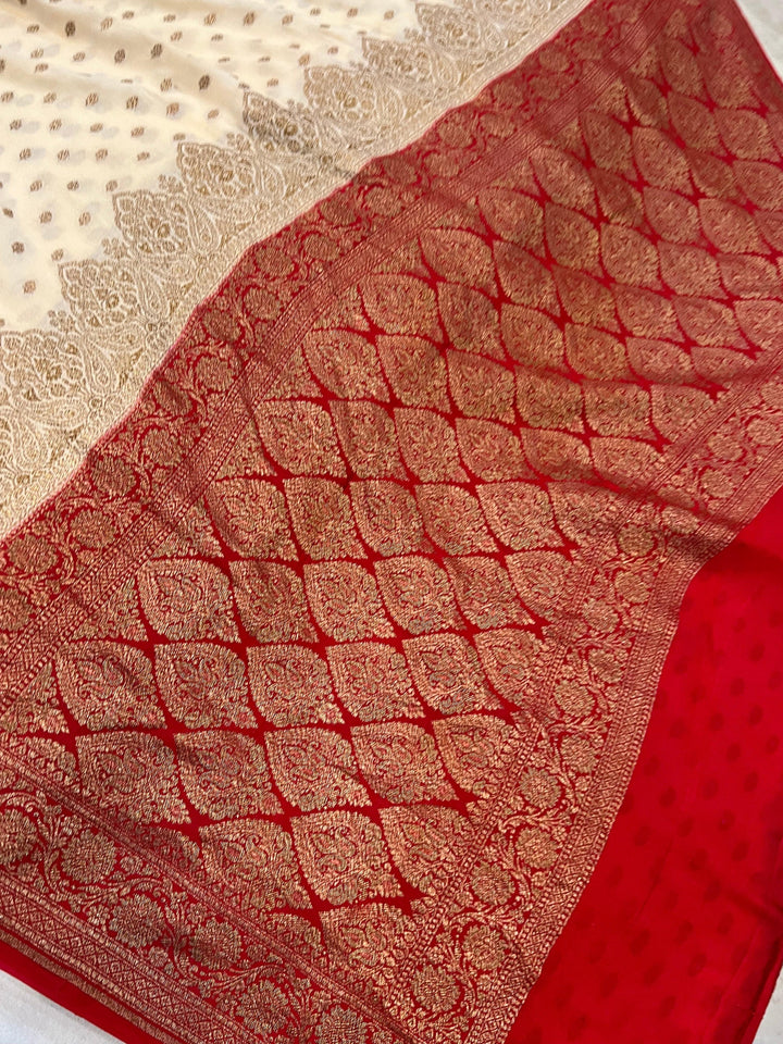 Cream Pure Banarasi Khaddi Crepe Silk Saree - Aura Benaras