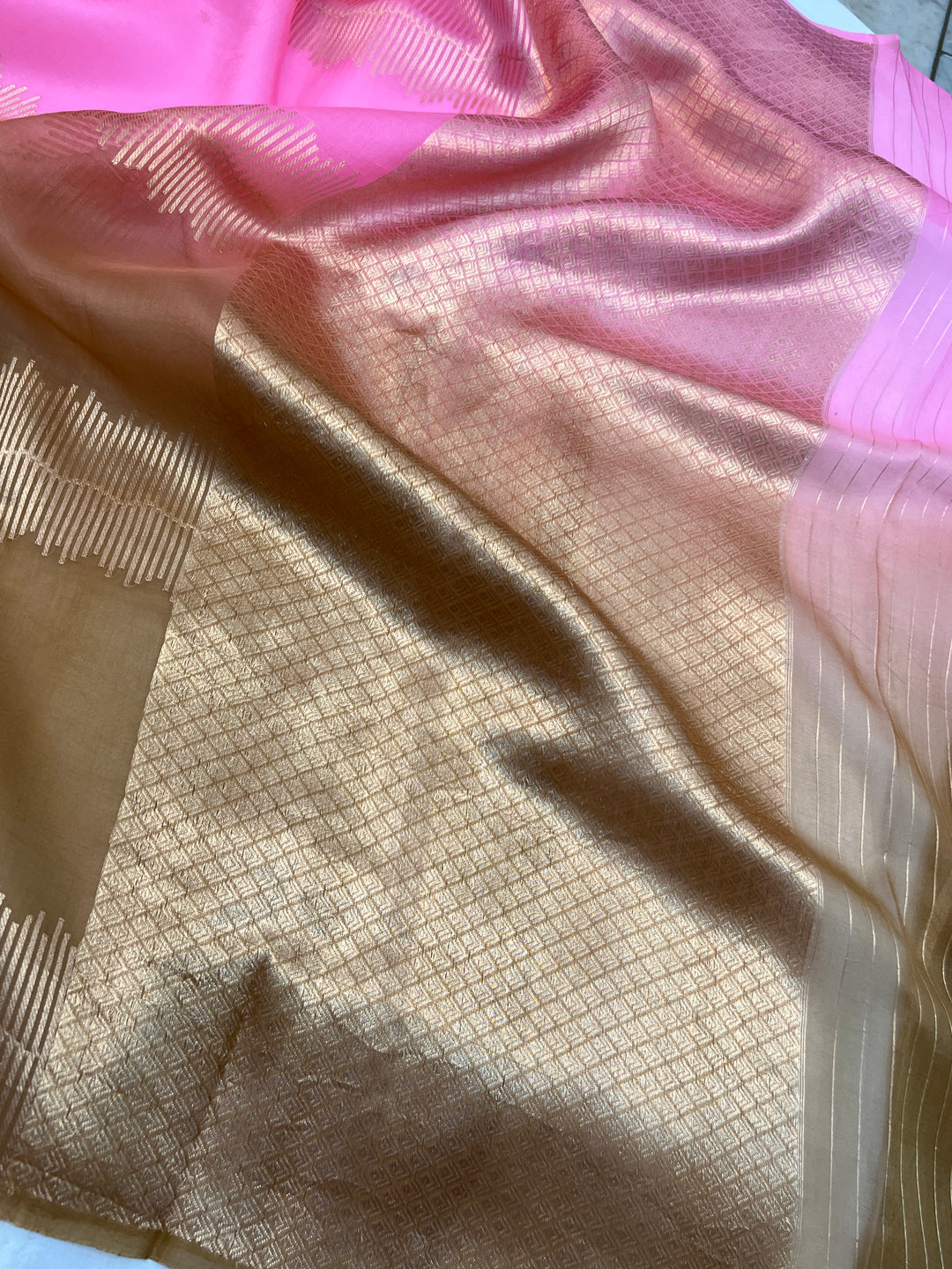 Pink- Golden Shaded Pure Kora Silk Handloom Banarasi Saree