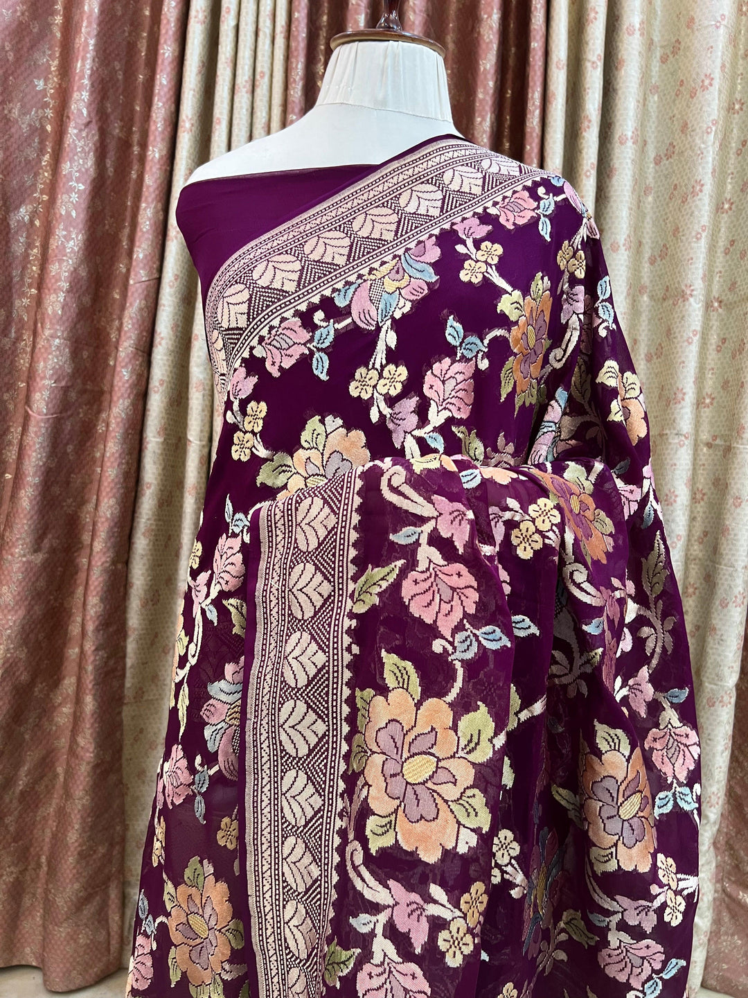 Wine Rangkaat Banarasi Khaddi Georgette Saree - Aura Benaras