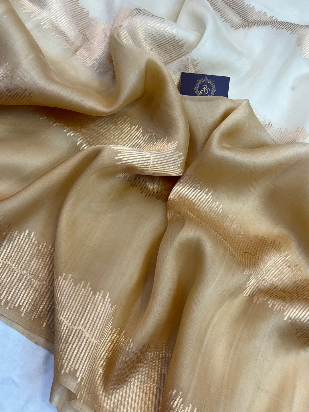 Cream-Beige Shaded Pure Kora Silk Handloom Banarasi Saree