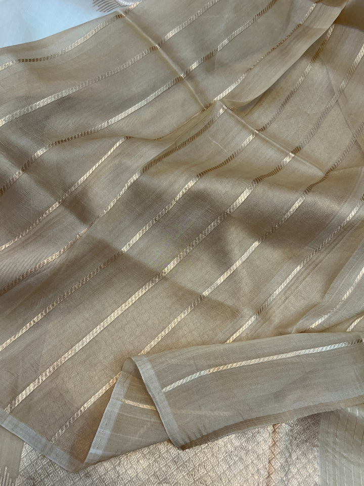 Cream-Beige Shaded Pure Kora Silk Handloom Banarasi Saree