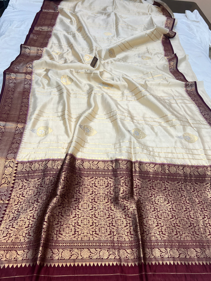 White Pure Banarasi Handloom Silk Saree