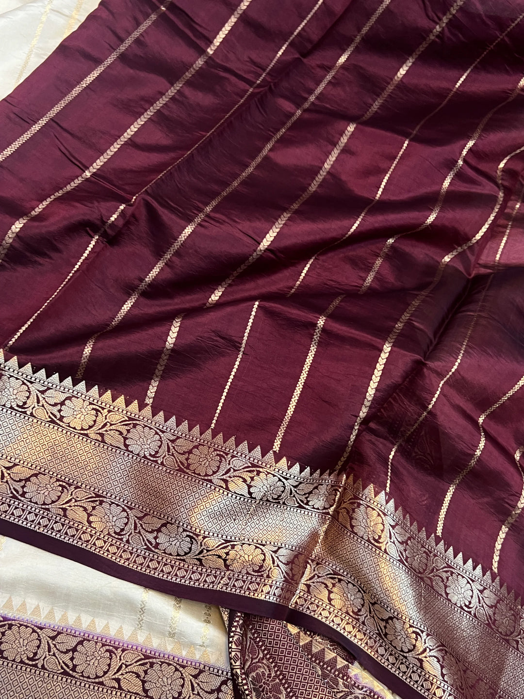 White Pure Banarasi Handloom Silk Saree