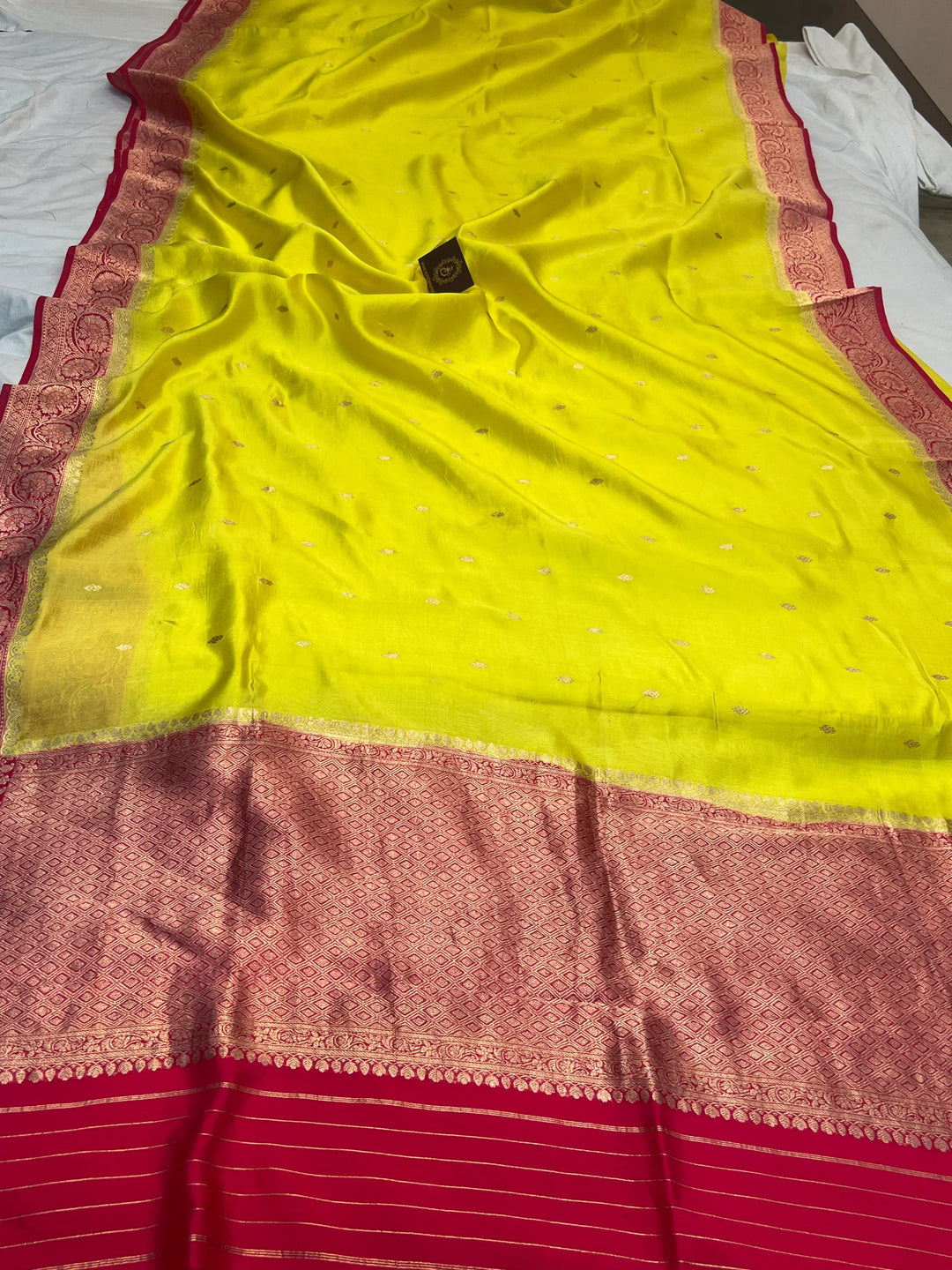 Lemon Yellow Pure Banarasi Handloom Silk Saree