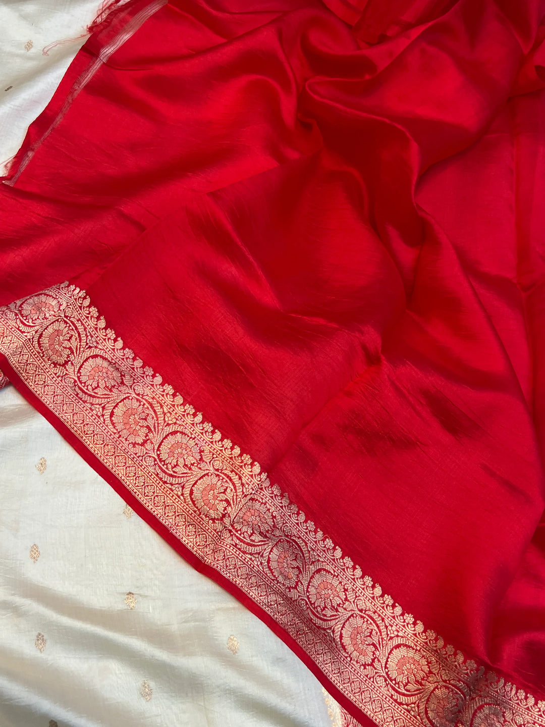 White Pure Banarasi Handloom Silk Saree