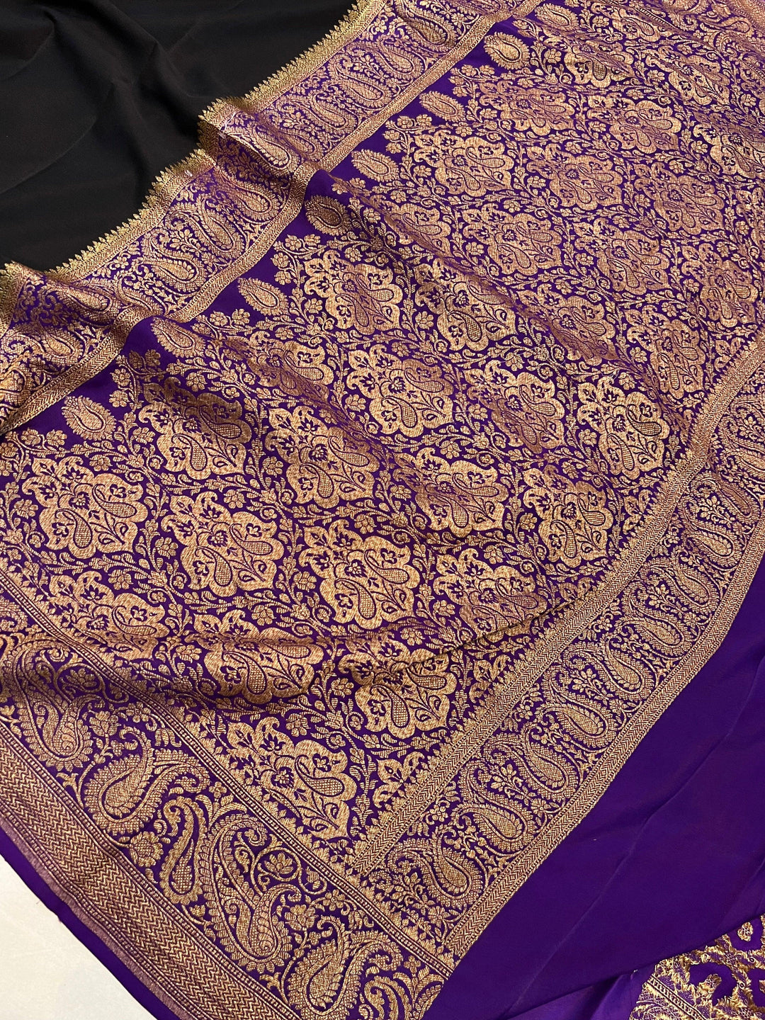 Black Pure Banarasi Khaddi Crepe Silk Saree - Aura Benaras