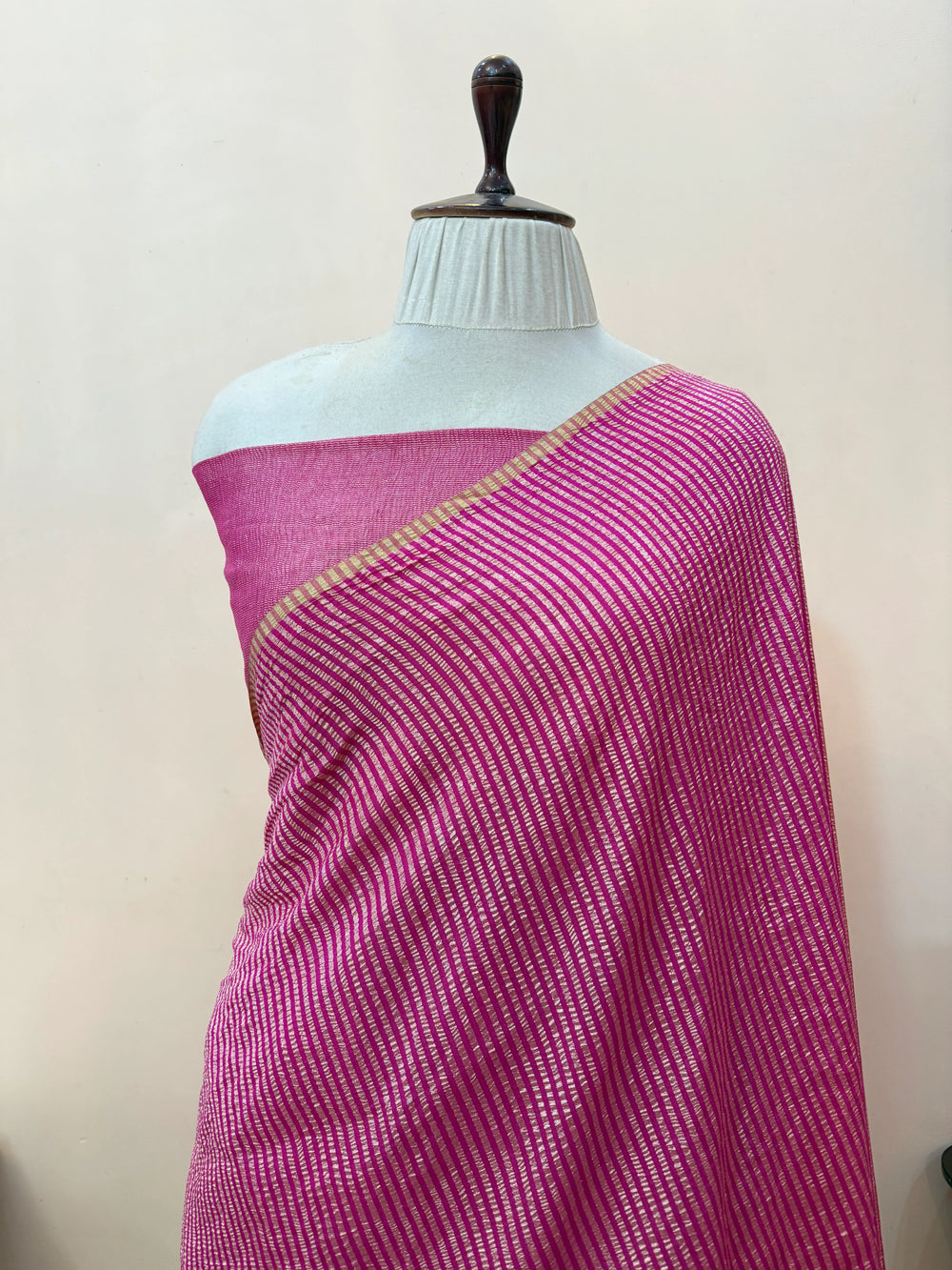 Rani Pink Moonga Silk Handloom Banarasi Saree