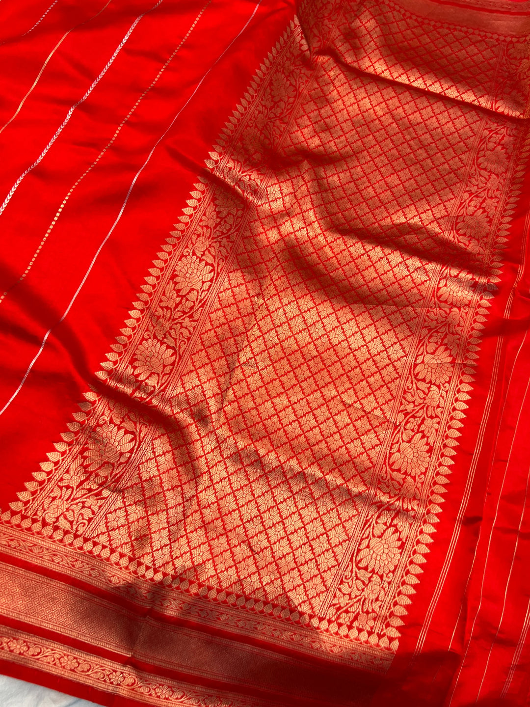 Red Pure Silk Handloom Banarasi Saree