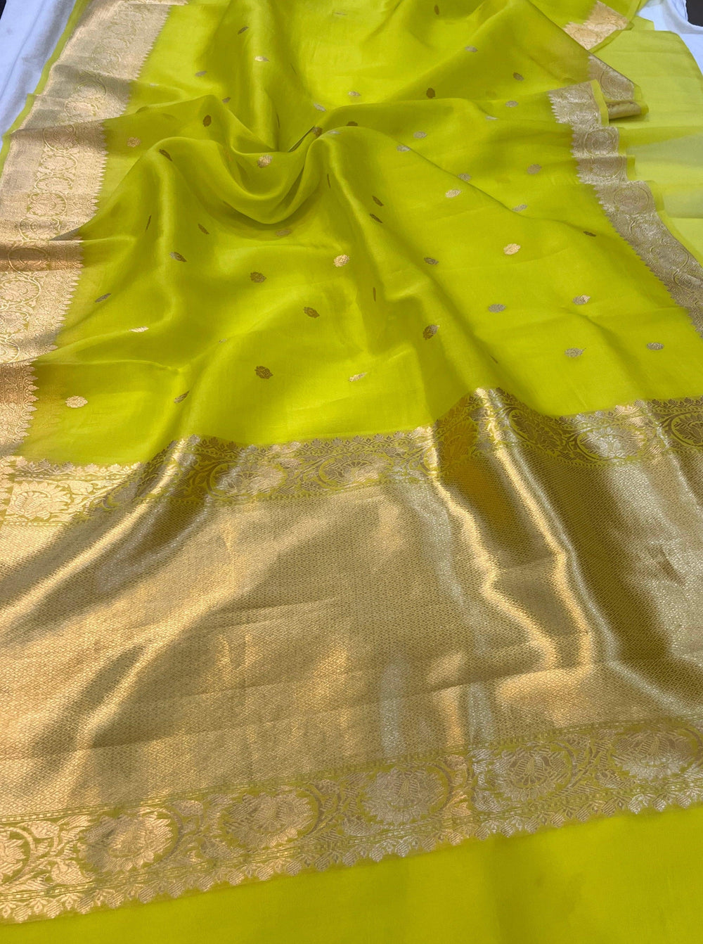 Lemon Yellow Banarasi Handloom Kora Silk Saree - Aura Benaras