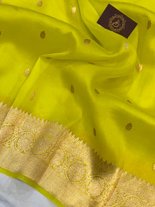 Lemon Yellow Banarasi Handloom Kora Silk Saree - Aura Benaras