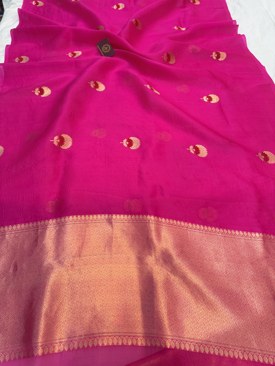 Rani Pink Pure Kora Silk Handloom Banarasi Saree