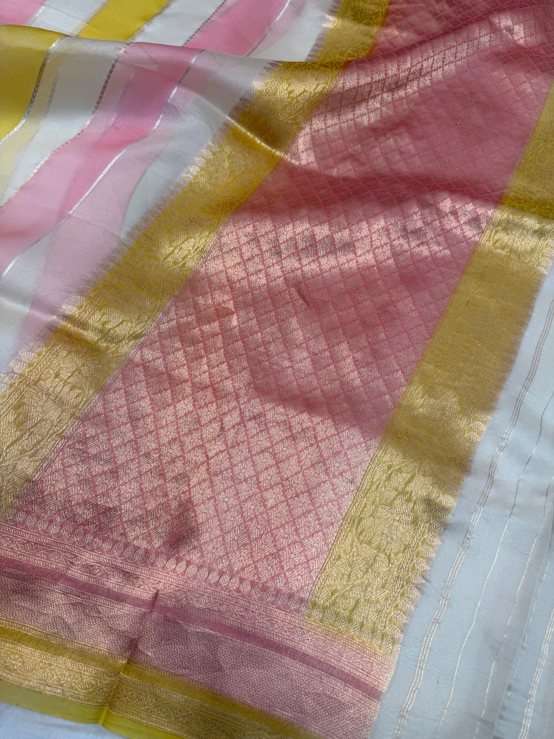 Off White Pure Kora Silk Handloom Banarasi Saree
