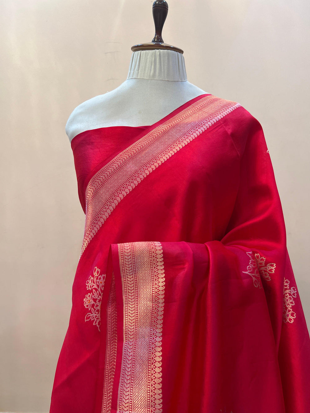 Pure silk handloom Banarasi saree with Kadhwa Meenakari butas and golden zari border