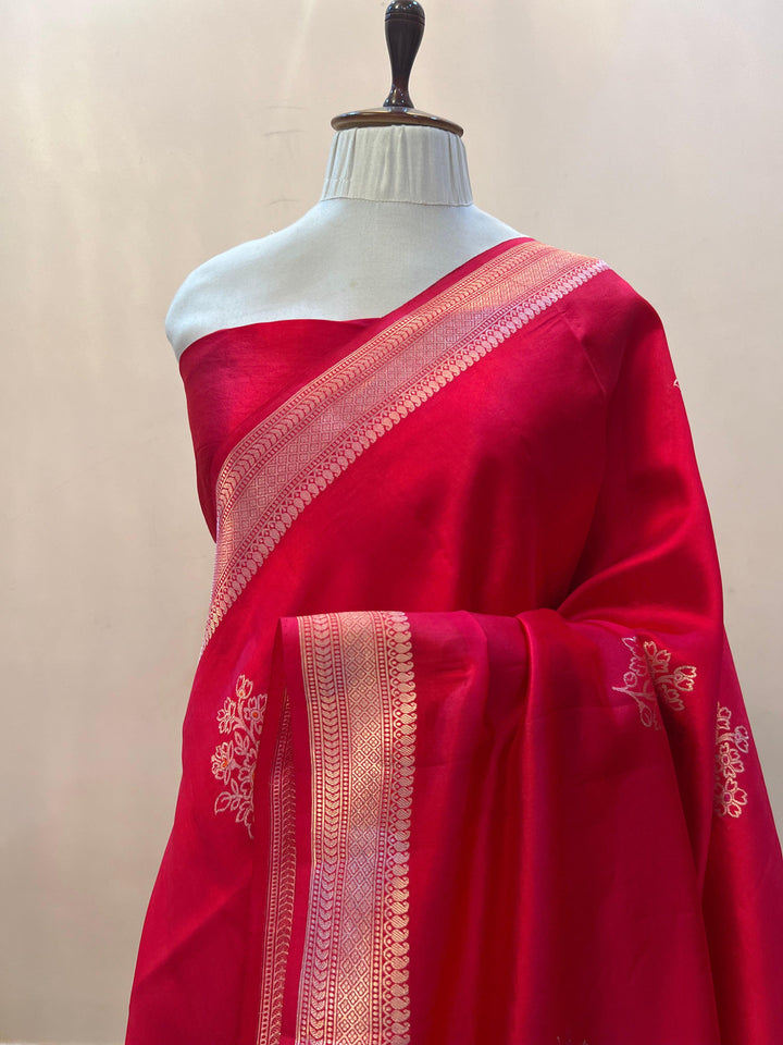 Pure silk handloom Banarasi saree with Kadhwa Meenakari butas and golden zari border