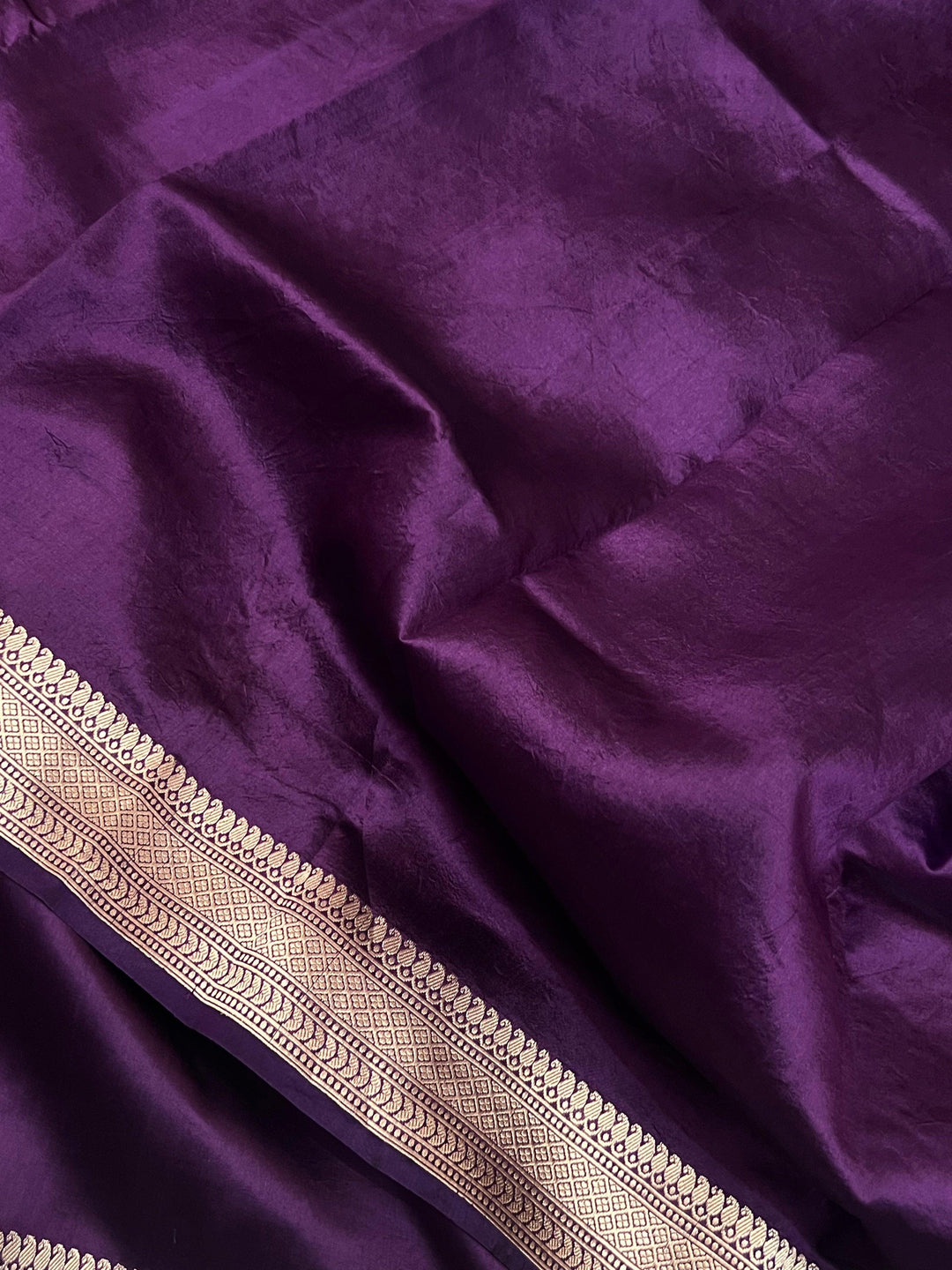 Deep Purple Pure Silk Handloom Banarasi Saree with Kadhwa meenakari motifs