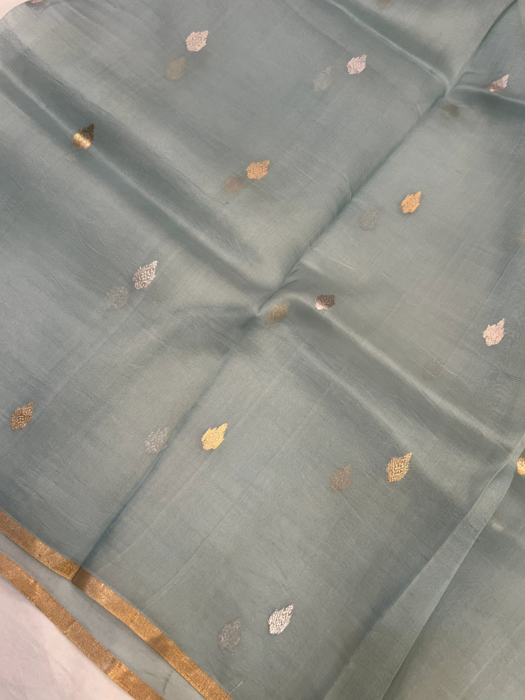 Blue Banarasi Kora silk handloom saree with Kadwa jaal design