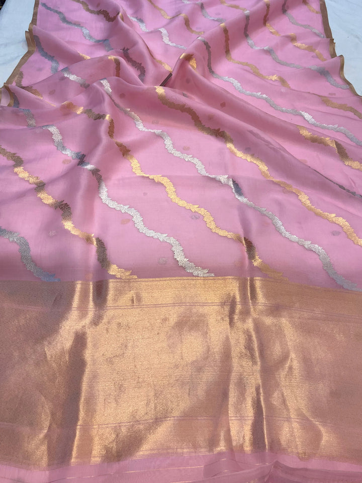 Baby pink Banarasi Kora silk handloom saree with Kadwa jaal design