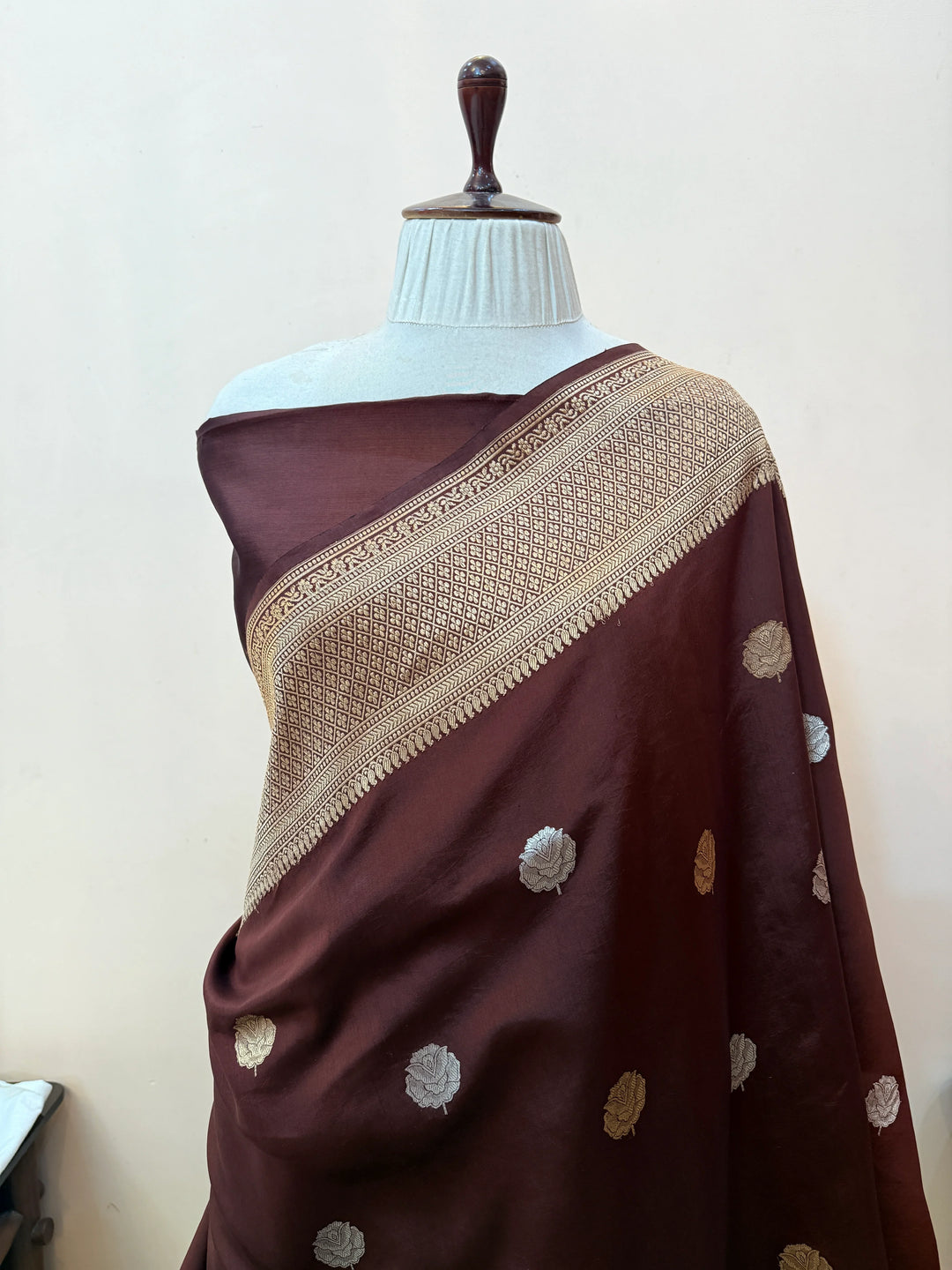 Brown Pure Silk Handloom Banarasi Saree