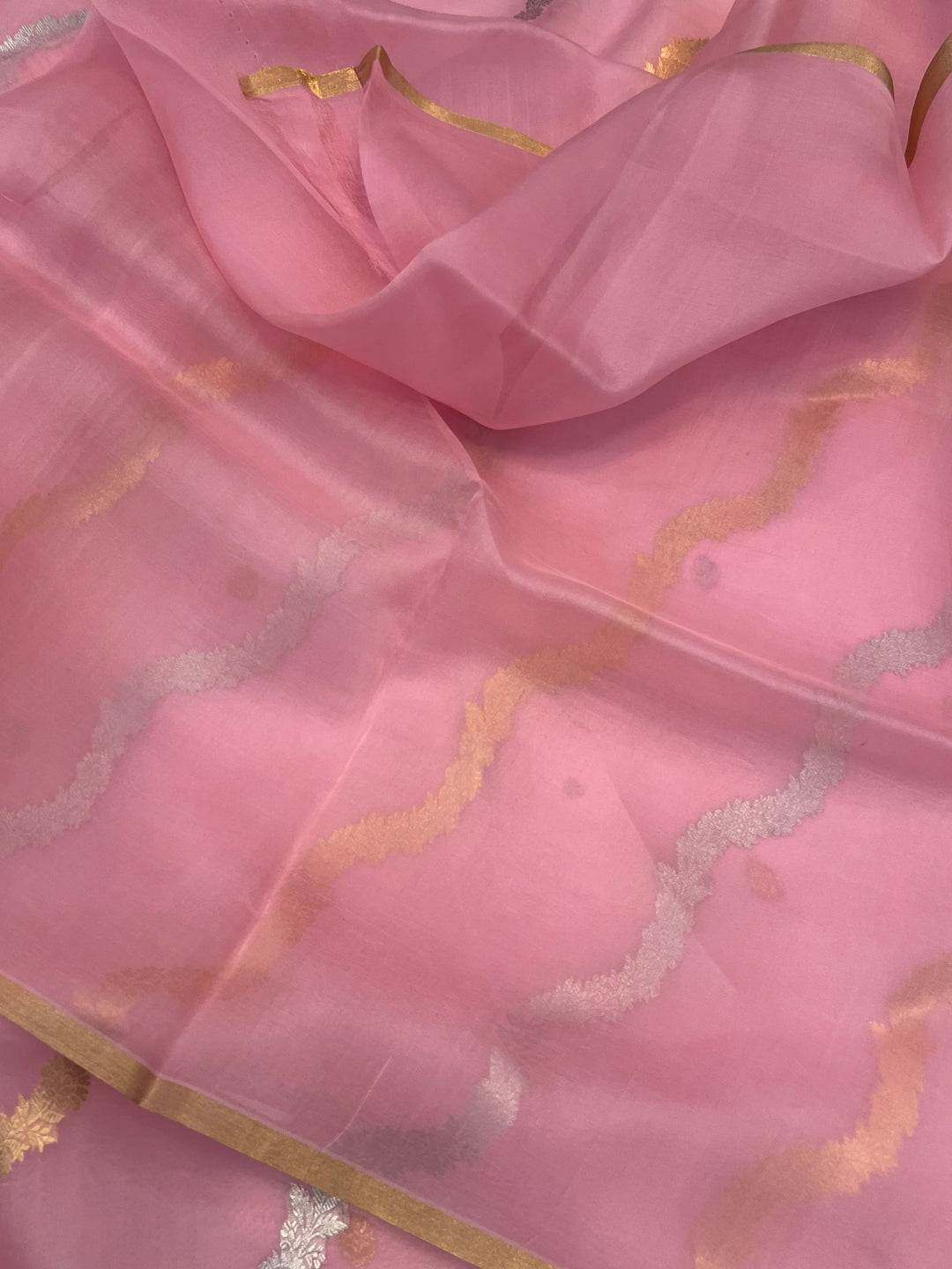 Baby pink Banarasi Kora silk handloom saree with Kadwa jaal design