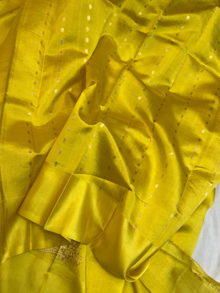 Lemon Yellow Pure Silk Handloom Banarasi Saree