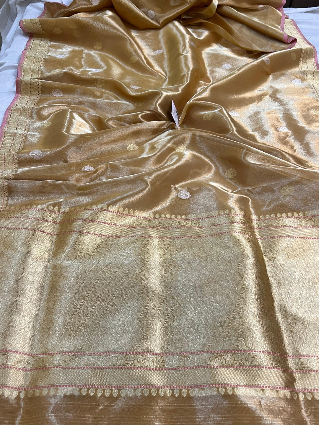Golden Banarasi Handloom Organza Tissue Silk Saree - Aura Benaras
