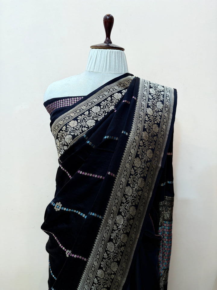 Black Pure Mashru Silk Handloom Banarasi Saree