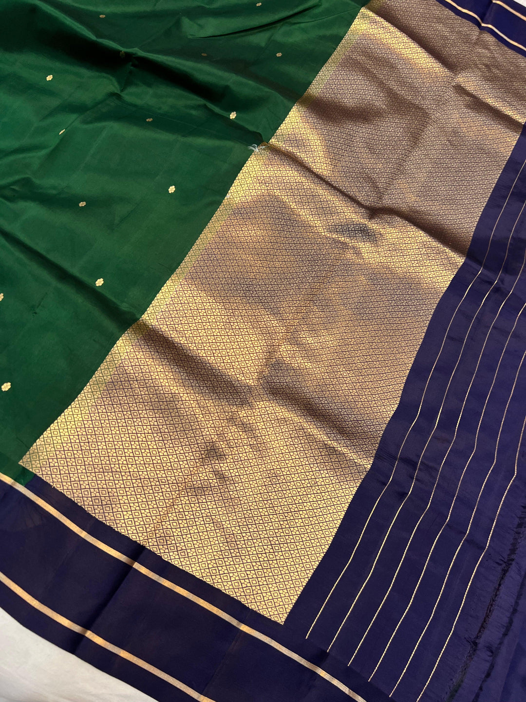 Green Pure Banarasi Handloom Silk Saree - Aura Benaras