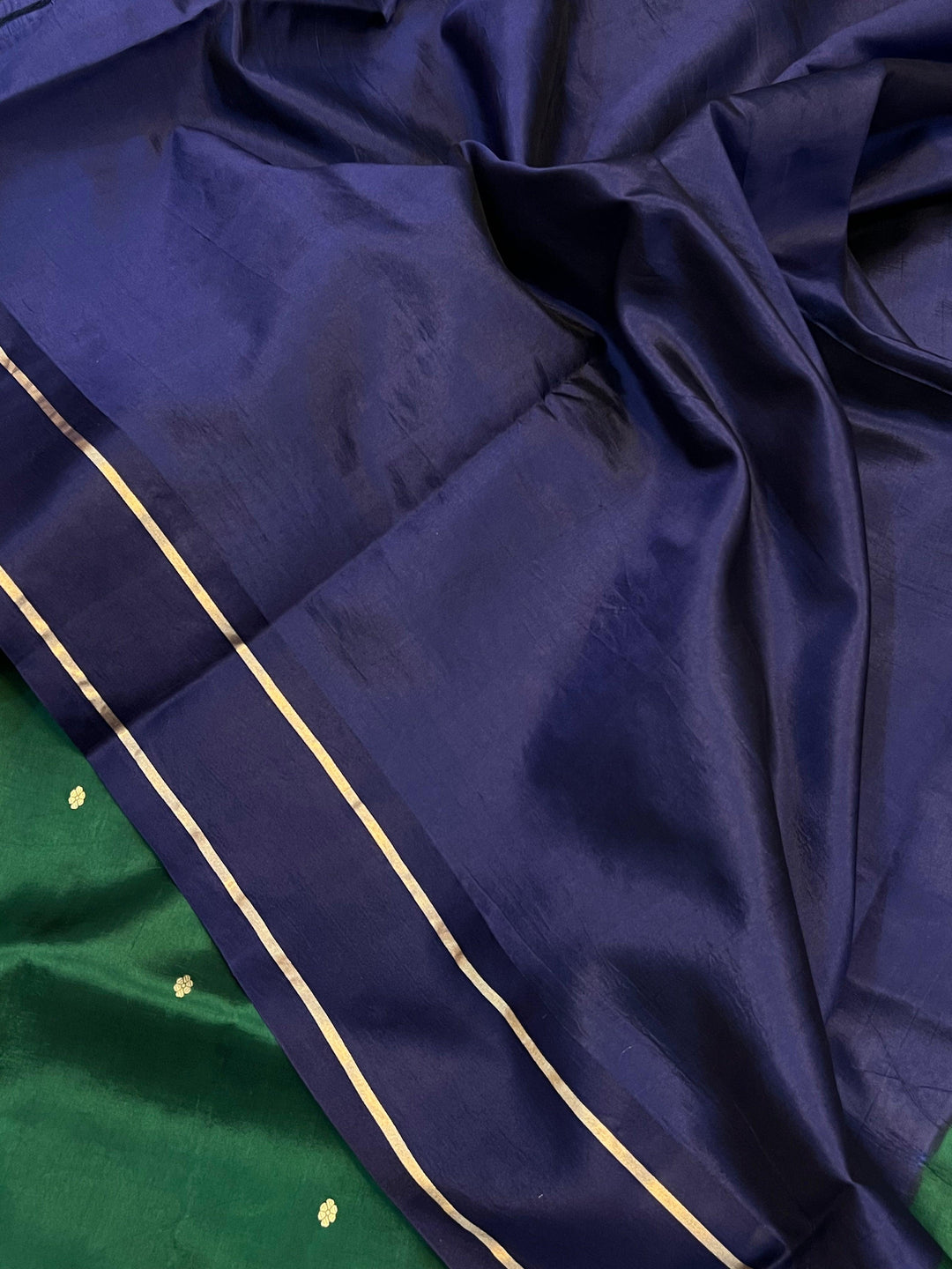 Green Pure Banarasi Handloom Silk Saree - Aura Benaras