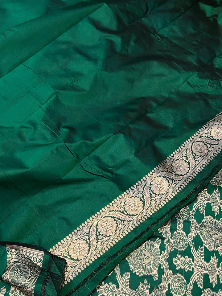 Bottel Green Banarasi Handloom Katan Silk Saree - Aura Benaras