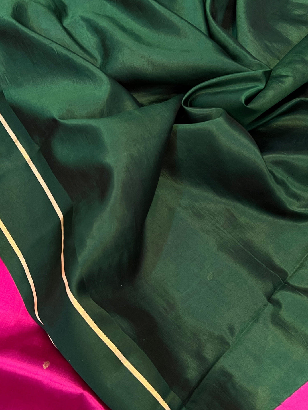 Rani Pink Pure Banarasi Handloom Silk Saree - Aura Benaras
